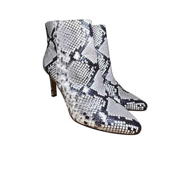 Banana Republic Leather Women’s Ankle Boots US Size 8 M Snake Print 3.5” Heel - Picture 4 of 8